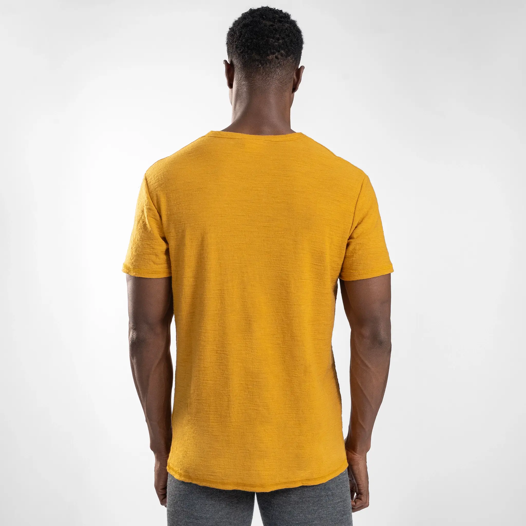 Men's Alpaca Wool Pocket T-Shirt: 160 Ultralight Crew Neck - Image 23