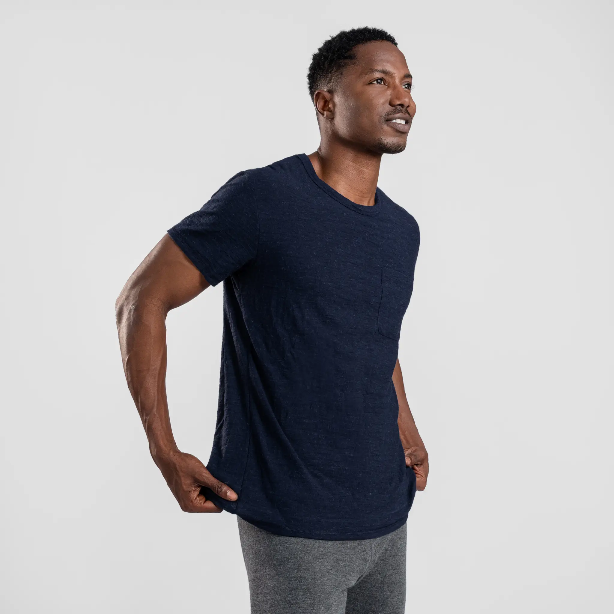 Men's Alpaca Wool Pocket T-Shirt: 160 Ultralight Crew Neck - Image 6