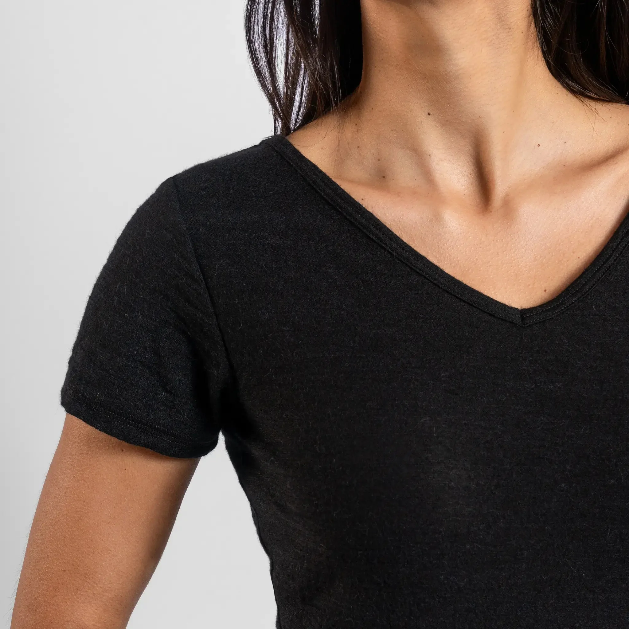 3 Pack Bundle - Women's Alpaca Wool T-Shirt: 160 Ultralight V-Neck - Image 18