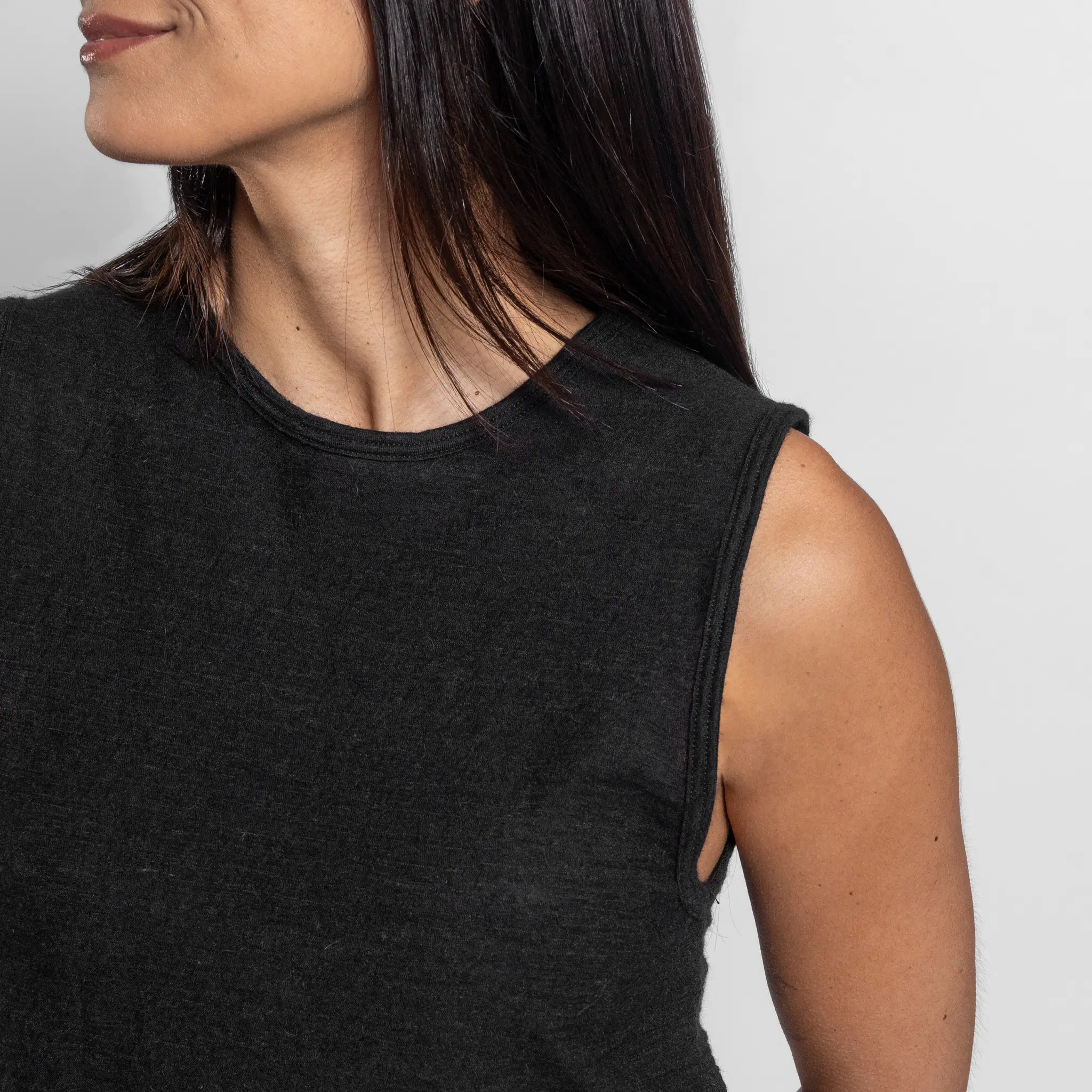 Women's Alpaca Wool Crop Tank Top: 110 Featherweight - Image 4