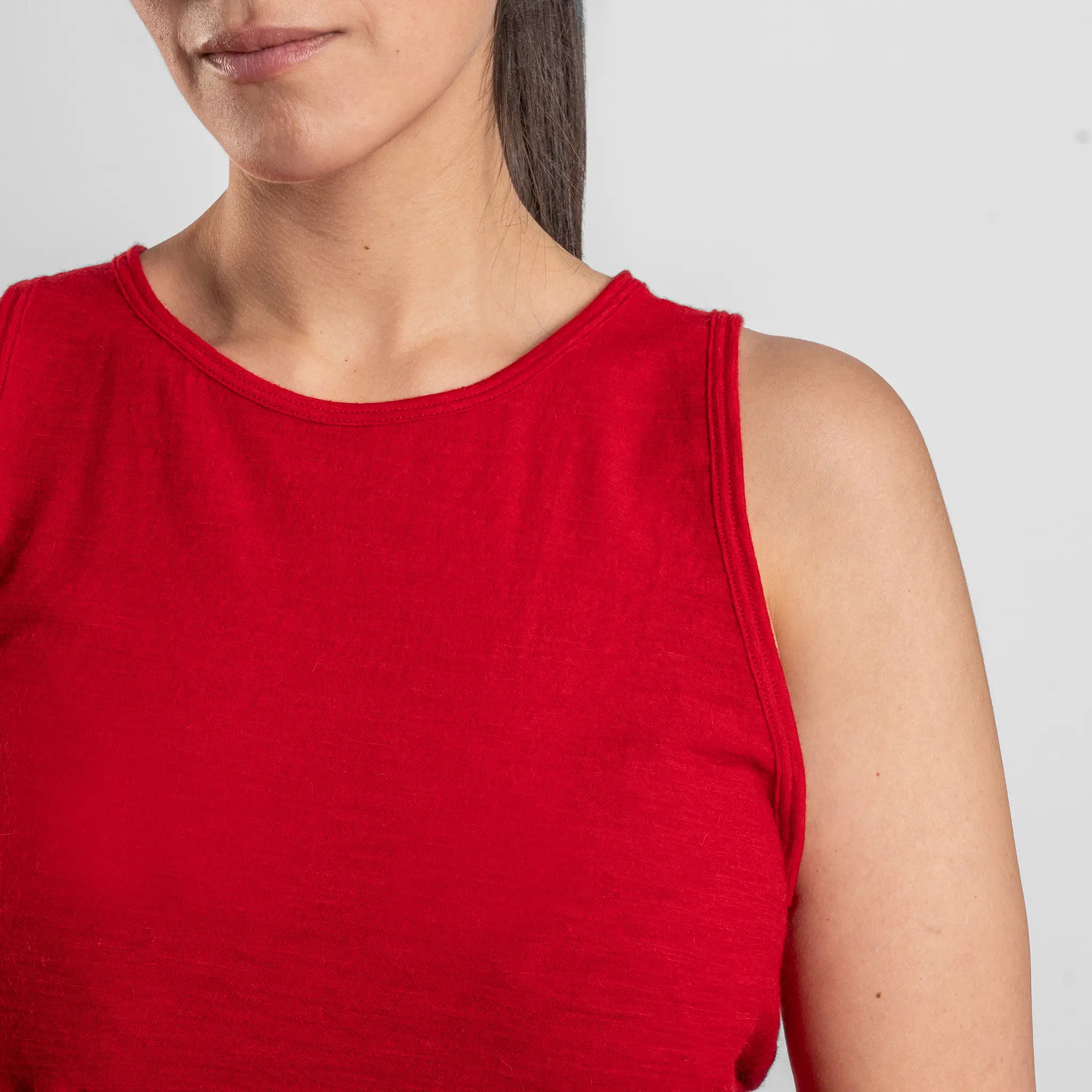 Women's Alpaca Wool Running Tank Top: 160 Ultralight - Image 4