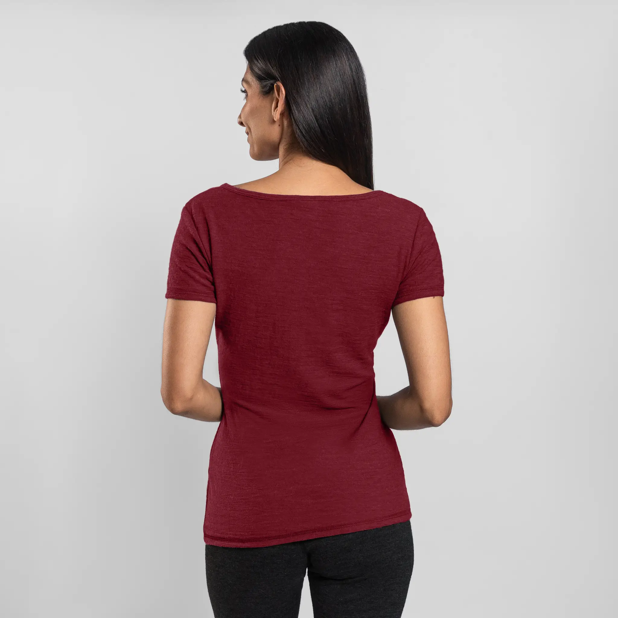 Women's Alpaca Wool T-Shirt: 160 Ultralight Crew Neck - Image 51