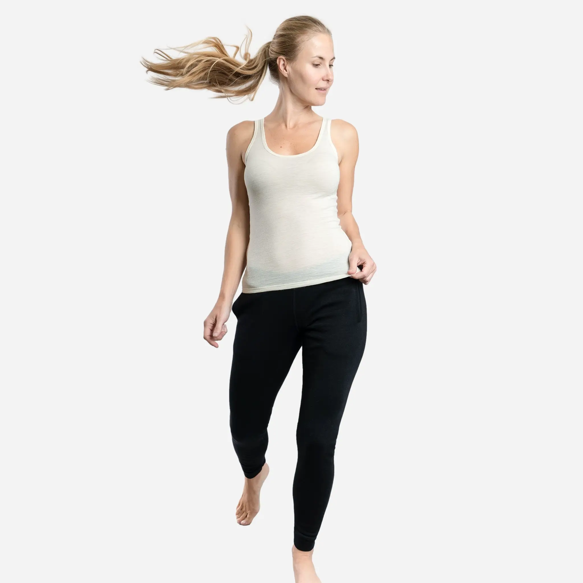Women's Alpaca Wool Tank Top: 160 Ultralight - Image 5
