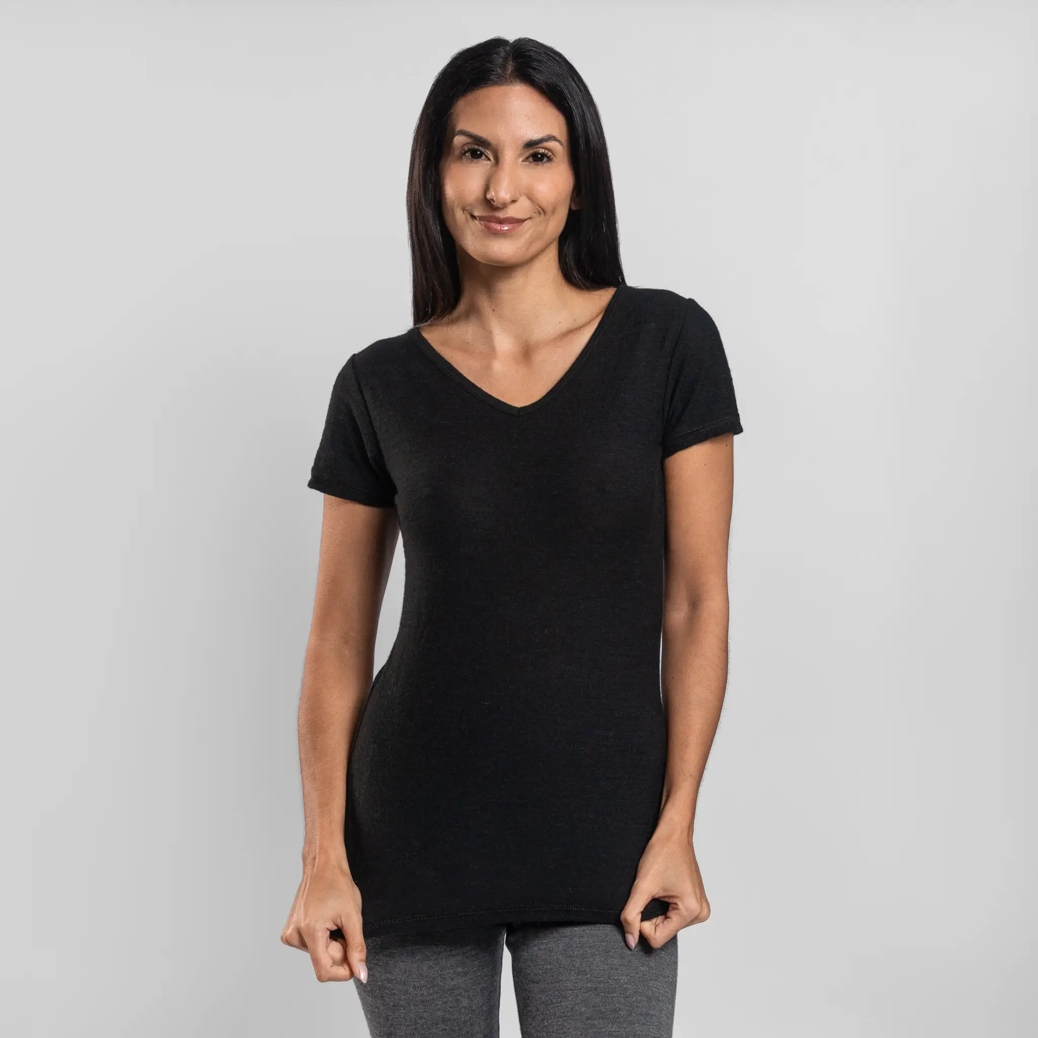 Women's Alpaca Wool T-Shirt: 160 Ultralight V-Neck - Image 22