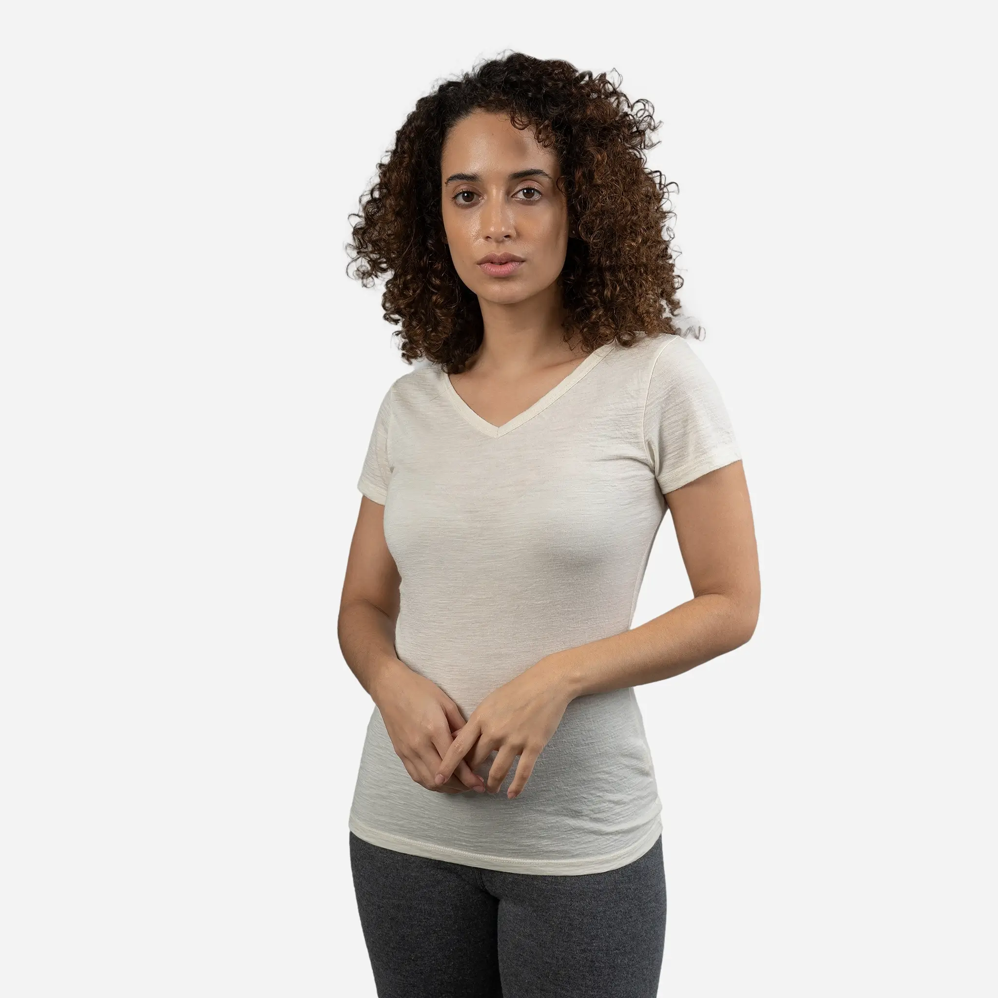 Women's Alpaca Wool T-Shirt: 160 Ultralight V-Neck - Image 6