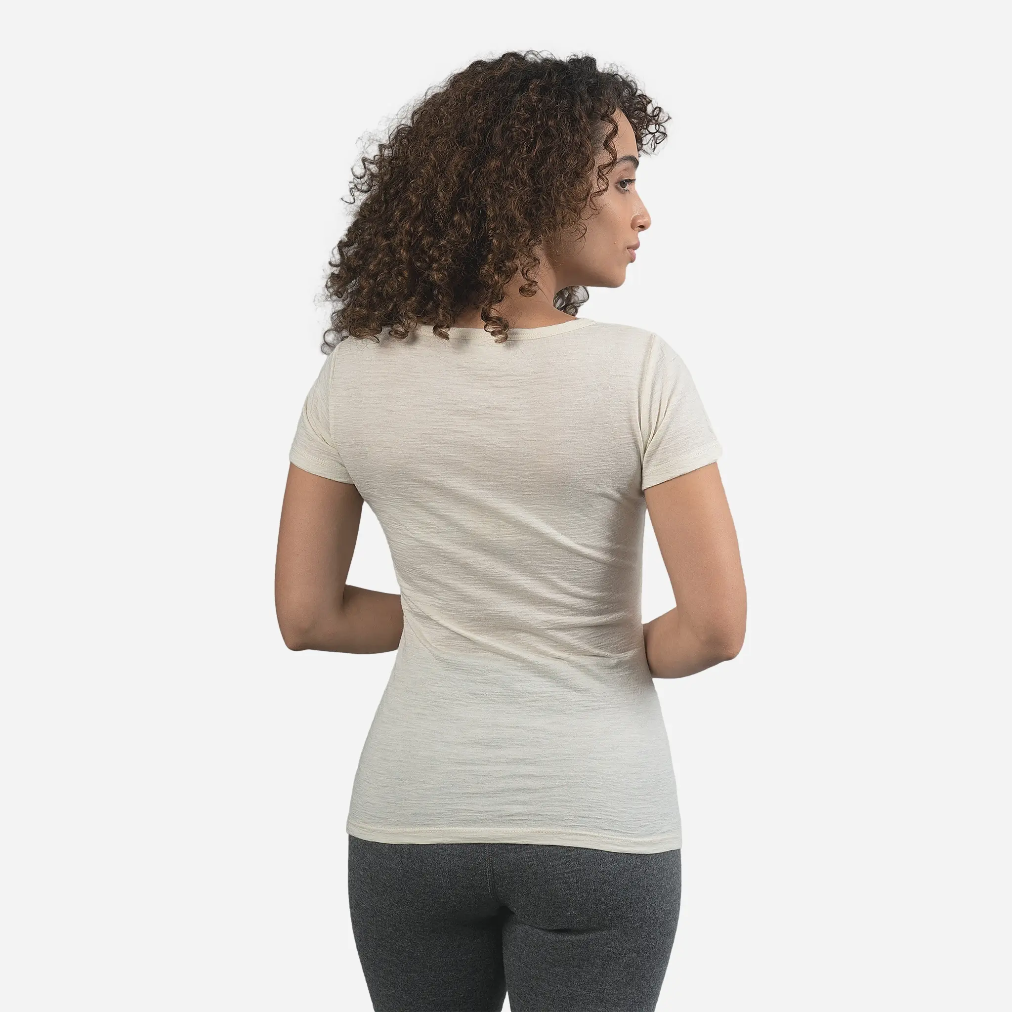 Women's Alpaca Wool T-Shirt: 160 Ultralight V-Neck - Image 8